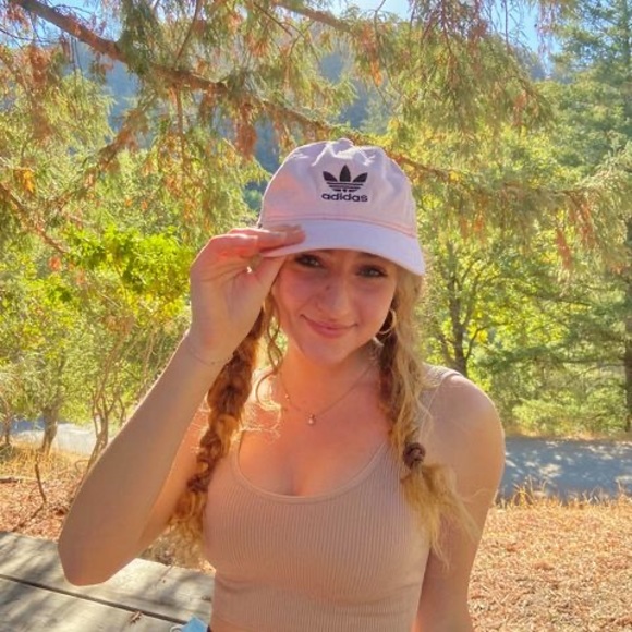 Meet your Posher, Maayane - Picture 1 of 1